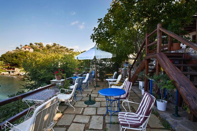 Victoria'S Guesthouse Damouchari Ngoại thất bức ảnh